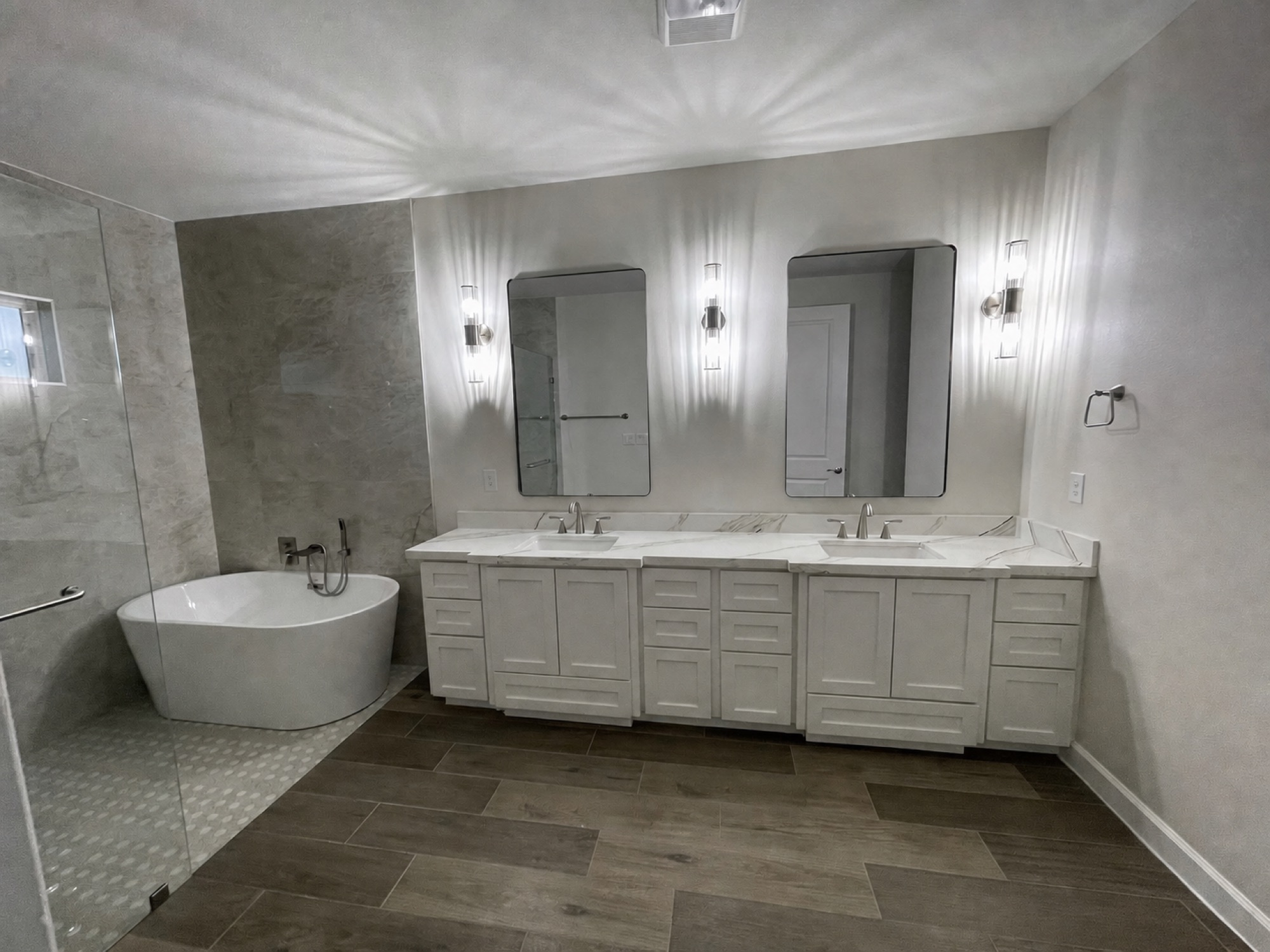 Primary bath with soaking tub and double vanity